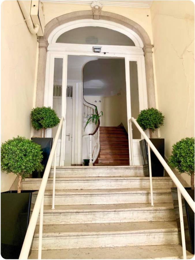 Charming Central Sunny Penthouse Lissabon Buitenkant foto